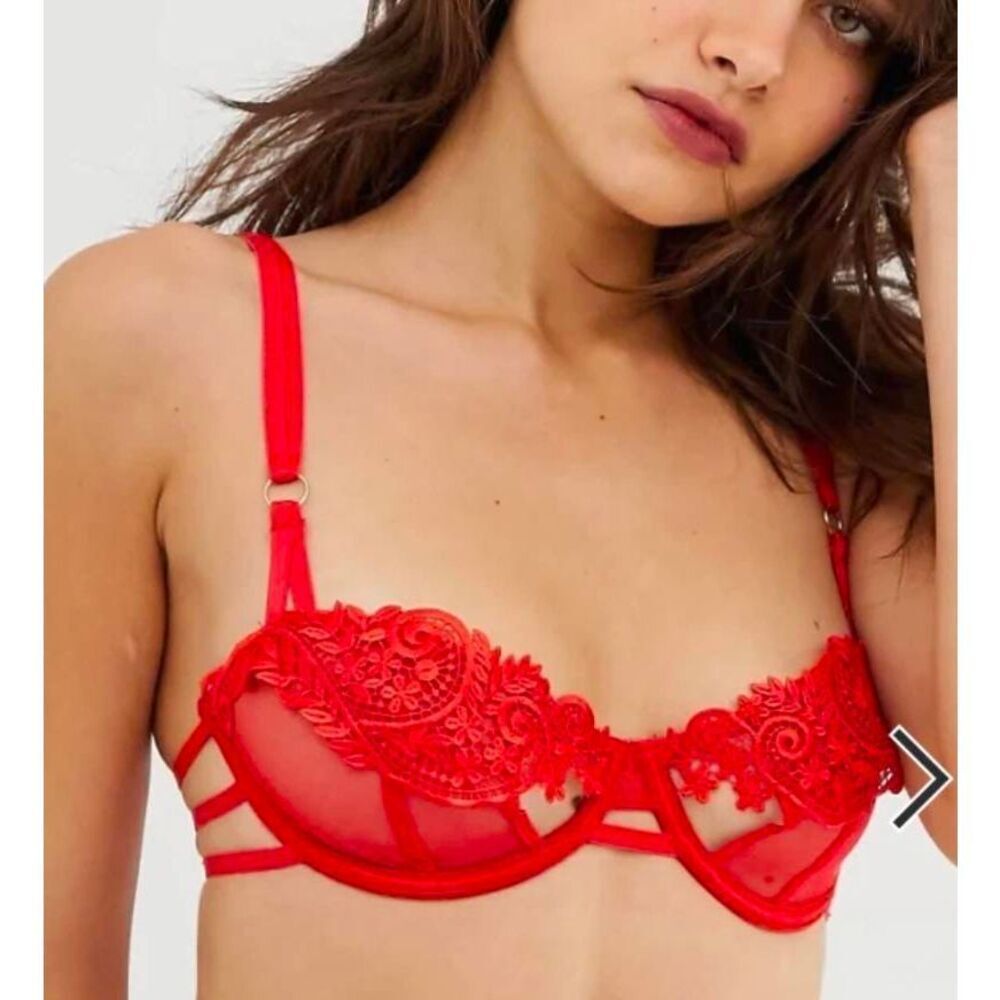 Bluebella Julienne Bra Size 32B Red Lace Demi